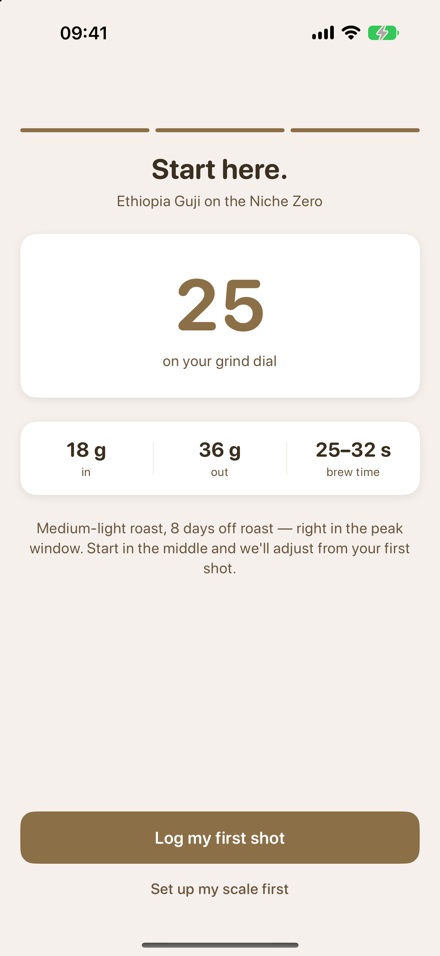 Startbildschirm der App mit dem empfohlenen Mahlgrad 25 und den Zielwerten 18 g, 36 g und 25 bis 32 Sekunden.